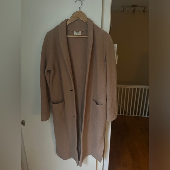 Wilfred 100% merino wool coat - Picture 2 of 2